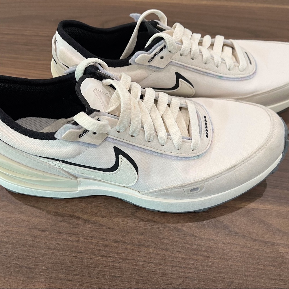 Nike Waffle One SE